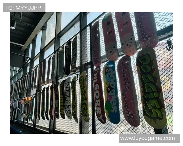 刘军独家分享滑板技巧与心得体会助你快速提升滑板水平