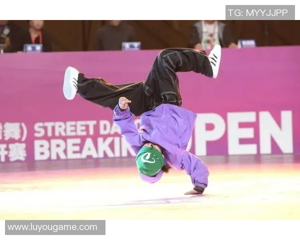 广州街舞队与上海街舞队赛后复盘团队协作的精彩瞬间与经验分享